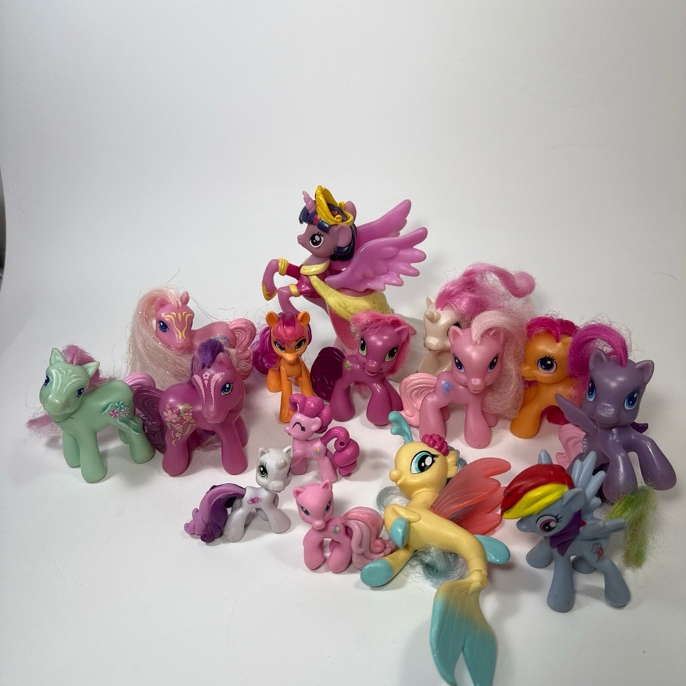 My Little Pony McDonald’s figure lot w/twighlight sparkle night light